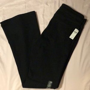 BNWT Gap Jeans - Mid rise  trouser flare sz 10/30R